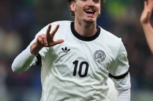 克罗斯点赞德国天才：不去拜仁是明智选择，喜鹊踢欧冠更值得期待！