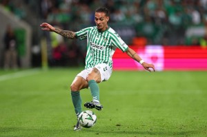 “圆神”安东尼遇阻，英超球队为何再次“吊打”西甲球队？