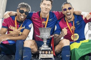 西甲最佳阵容揭晓：姆巴佩领衔，巴萨四大巨星入选，维尼修斯遗憾无缘