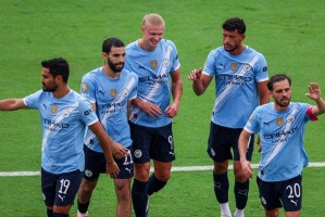 曼城生涯最大荣誉到手！B席忧虑，队长袖标压力分担全队？