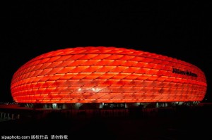 萨内续约大戏！拜仁新合同PK阿森纳诱惑，德国飞翼情归何处？